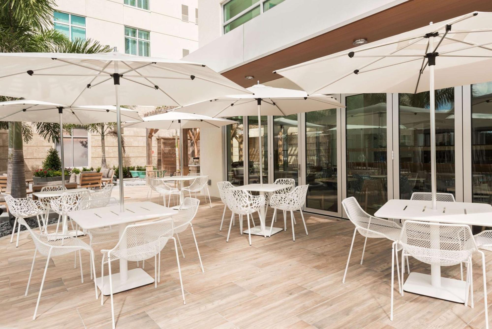 Homewood Suites By Hilton Sarasota-Lakewood Ranch The Meadows Exterior foto
